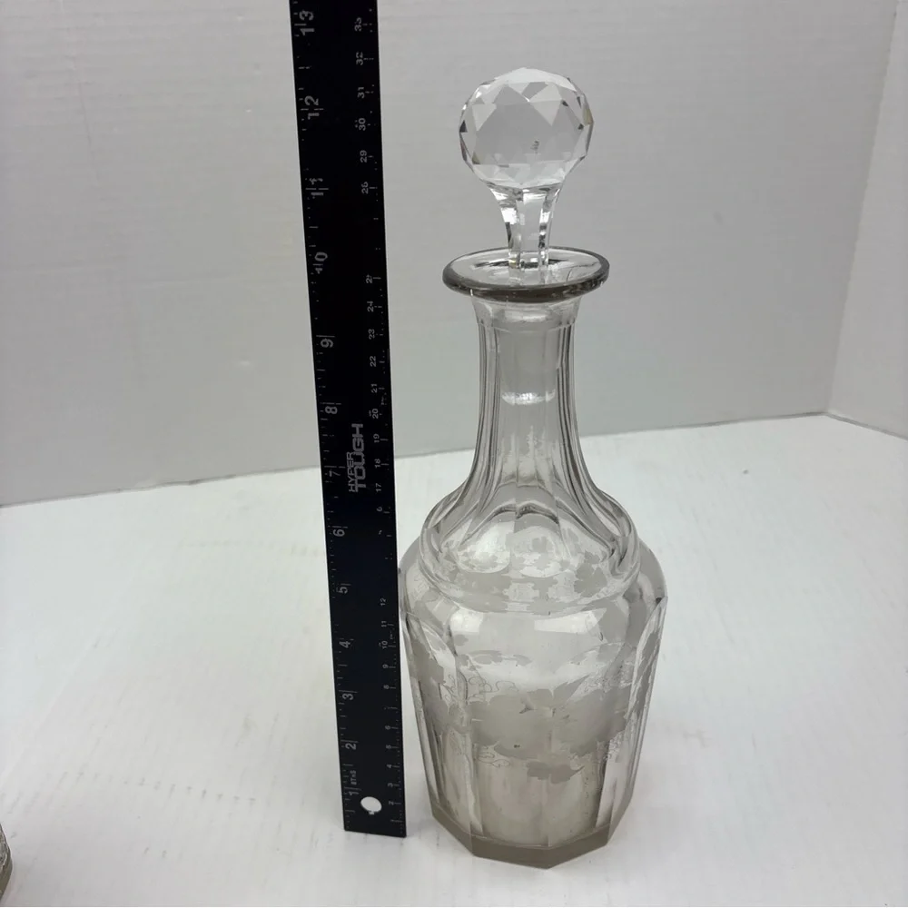 Vintage Glass Decanter Grapevine Frosted Detail Fluted Stopper Brandy Liquor Bar